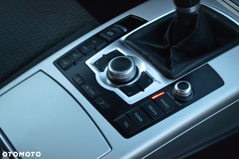 Audi A6 - 12