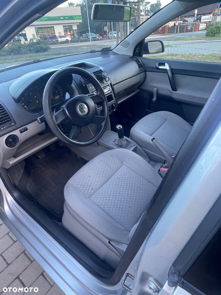 Volkswagen Polo 1.4 16V Basis - 5