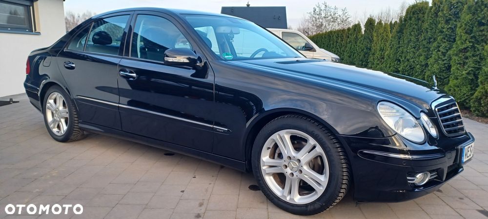 Mercedes-Benz Klasa E 200 Kompressor Avantgarde - 35