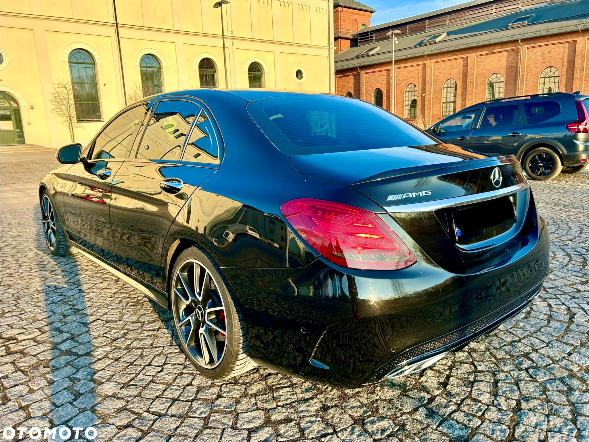 Mercedes-Benz Klasa C AMG 43 4-Matic - 7