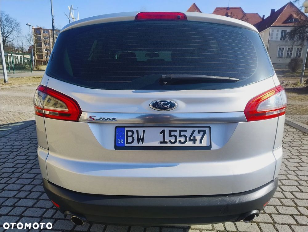 Ford S-Max 2.0 EcoBoost Titanium - 4