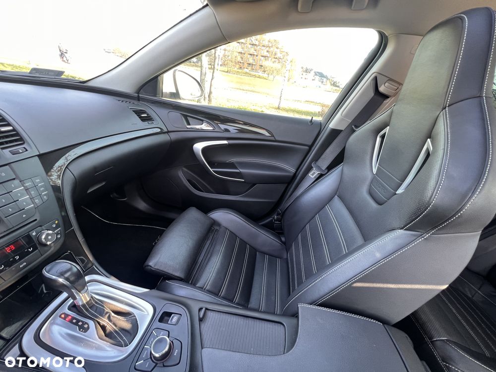 Opel Insignia - 37