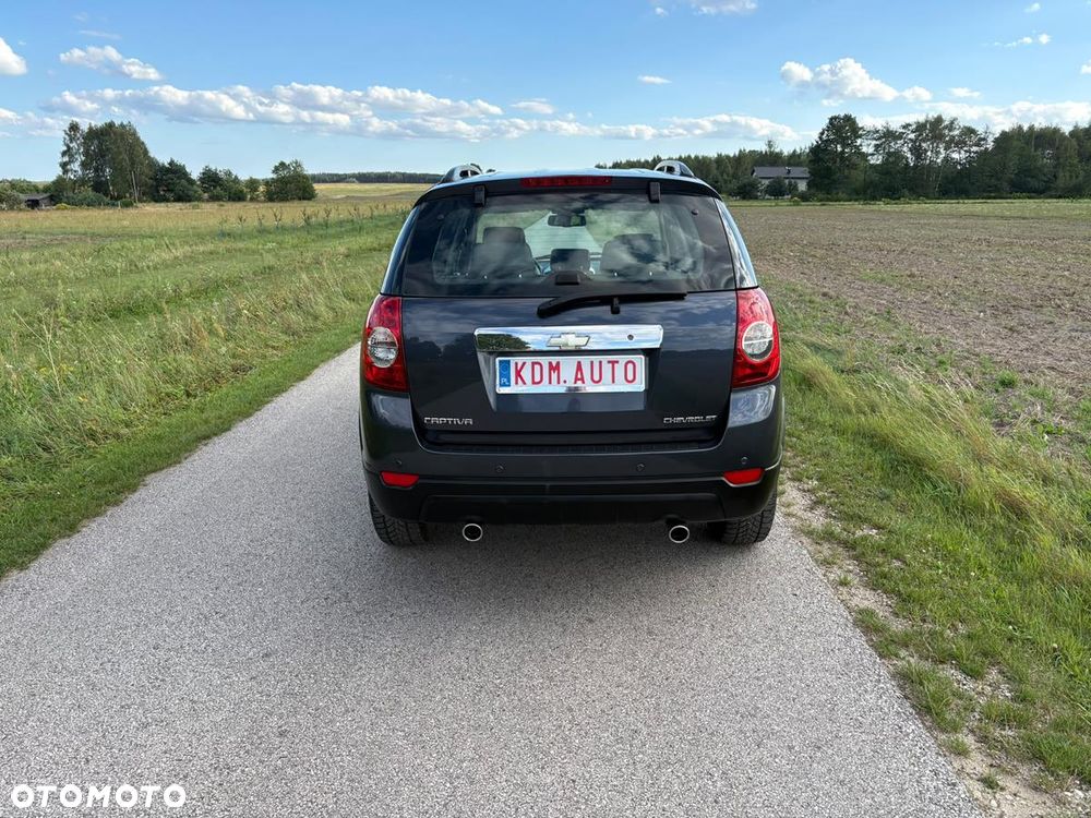 Chevrolet Captiva 2.4 4WD 7 Sitzer LT - 8
