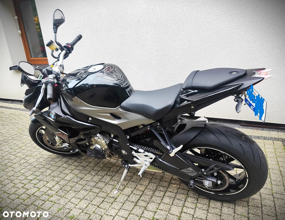 BMW S - 17