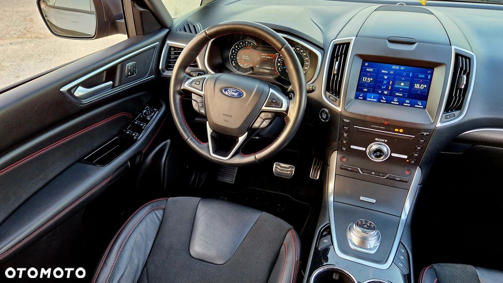 Ford S-Max 2.0 EcoBlue ST-Line - 26