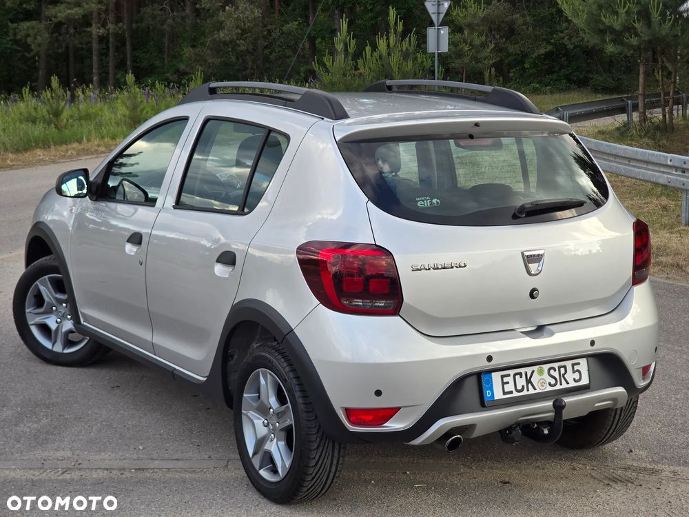 Dacia Sandero Stepway TCe 90 (S&S) Prestige - 4
