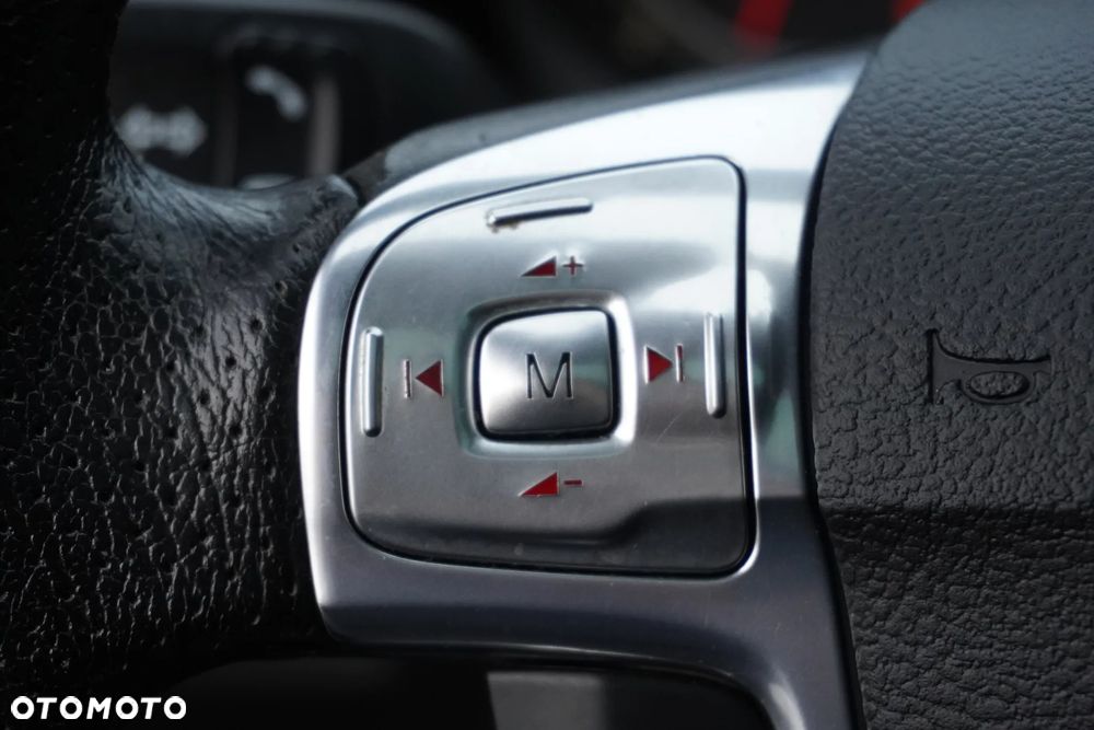 Ford Mondeo 2.5 Black Magic - 28