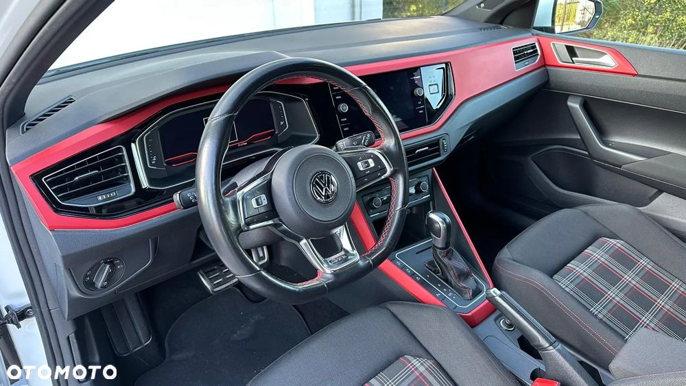 Volkswagen Polo 2.0 TSI GTI DSG - 19