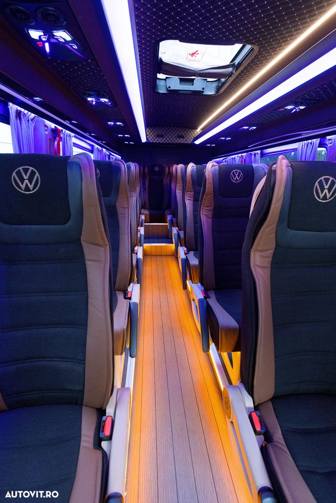 Volkswagen CRAFTER - 8
