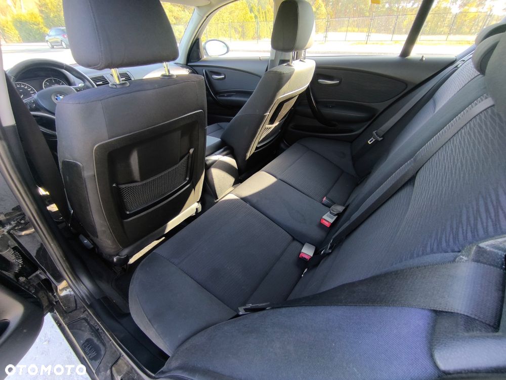 BMW Seria 1 - 12