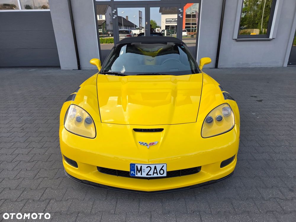 Chevrolet Corvette - 22