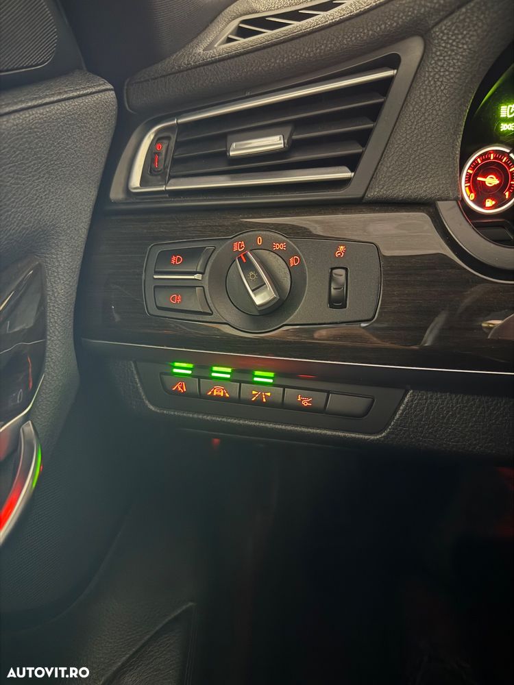 BMW Seria 7 750d xDrive - 10