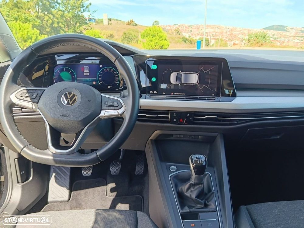 VW Golf 2.0 TDI Style - 17