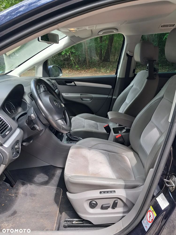Volkswagen Sharan 2.0 TDI Highline DSG - 12