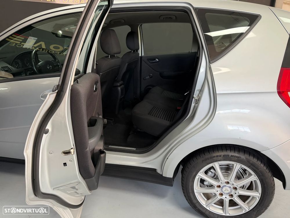 Mercedes-Benz A 180 CDI Avantgarde DPF Special Edition - 28