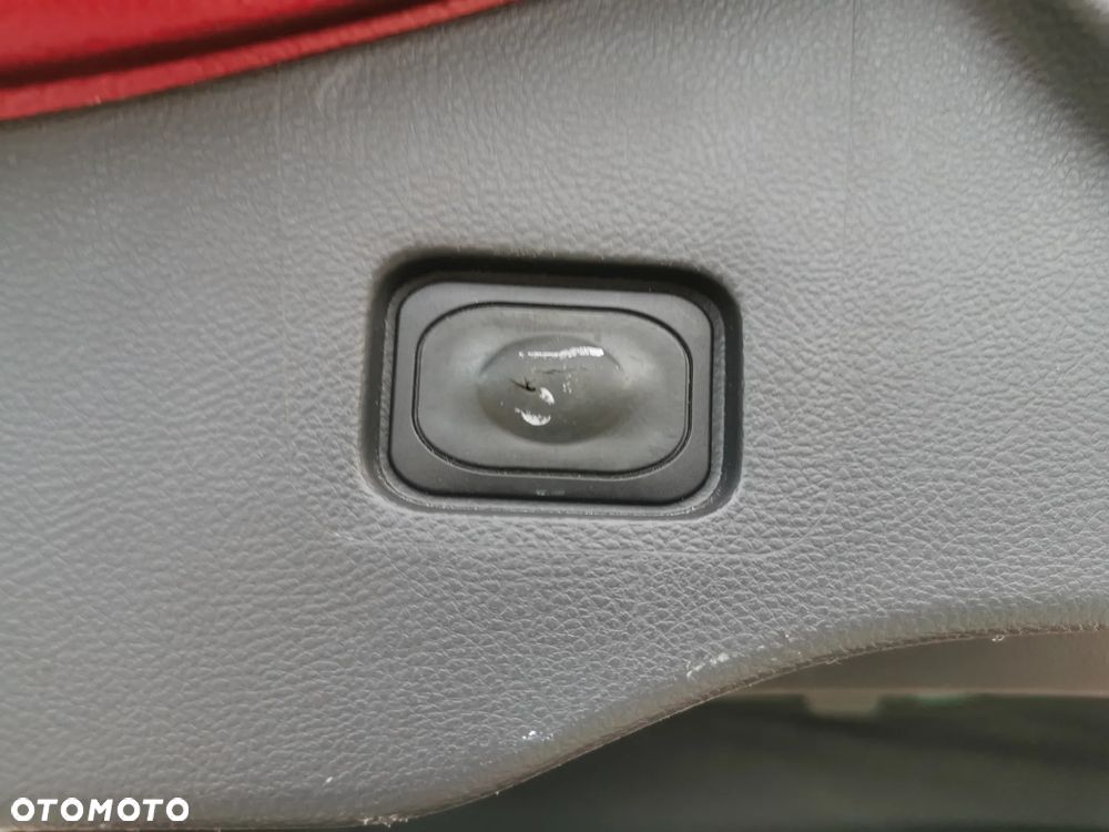 Ford Mondeo 2.0 TDCi Titanium PowerShift - 16
