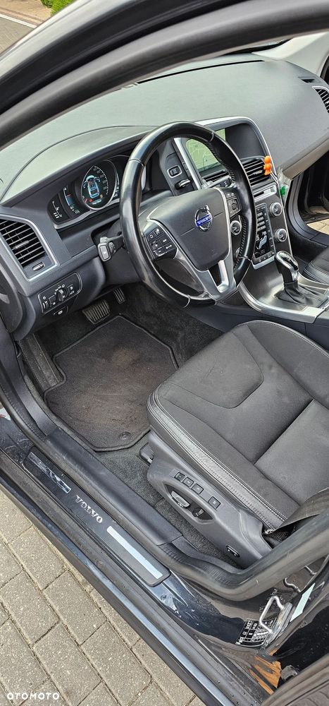 Volvo XC 60 - 6