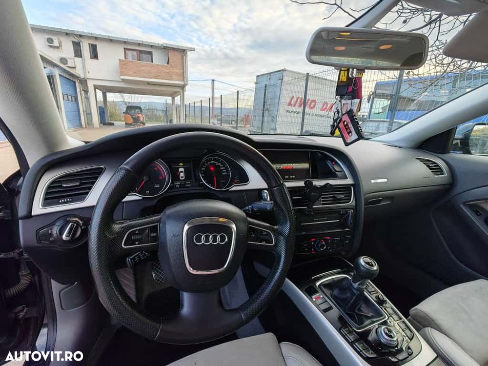 Audi A5 Coupé 2.0 TDI - 8