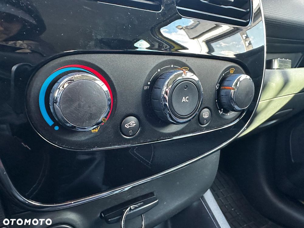 Renault Clio 1.5 dCi Alize - 14