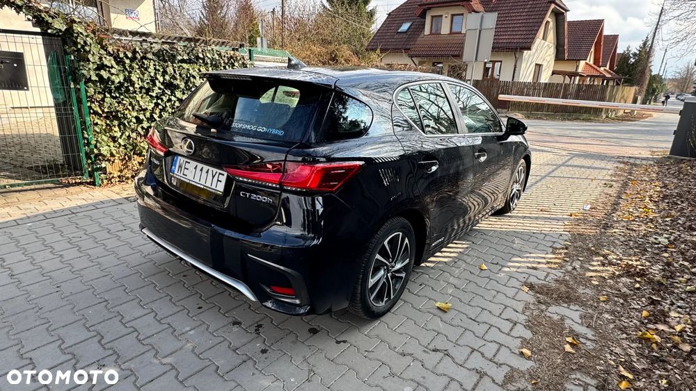 Lexus CT 200h Black - 3