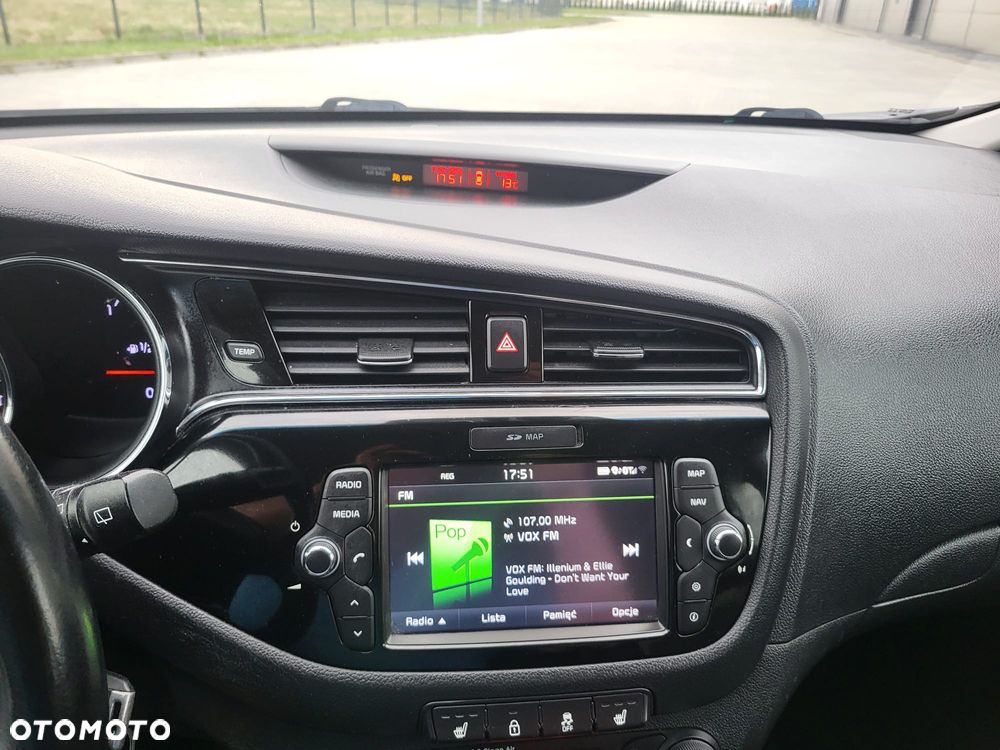 Kia Ceed 1.6 CRDi 136 ISG GT Line - 12