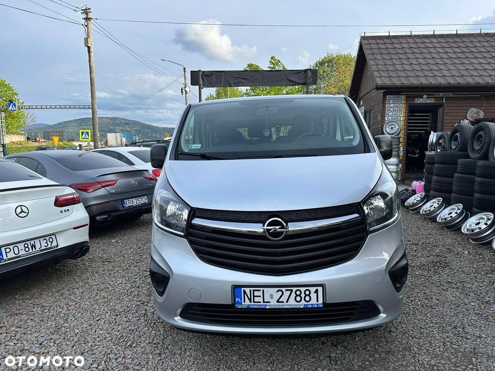 Opel Vivaro - 12