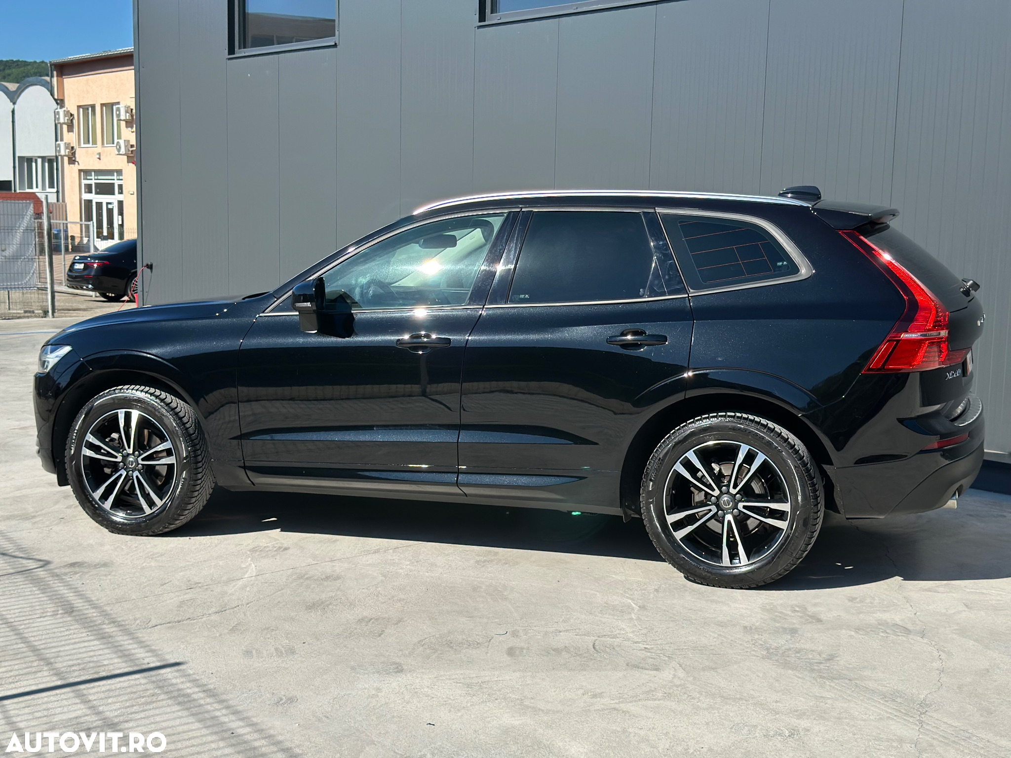Volvo XC 60 D4 AWD Momentum - 13