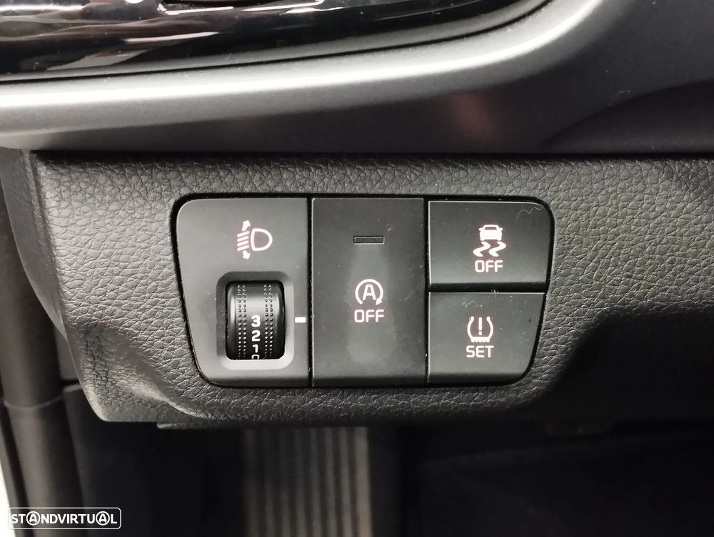Kia Stonic 1.0 T-GDI Drive - 18