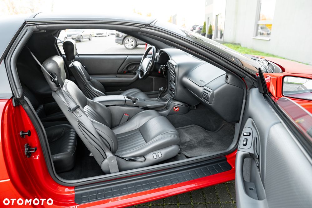 Chevrolet Camaro - 27