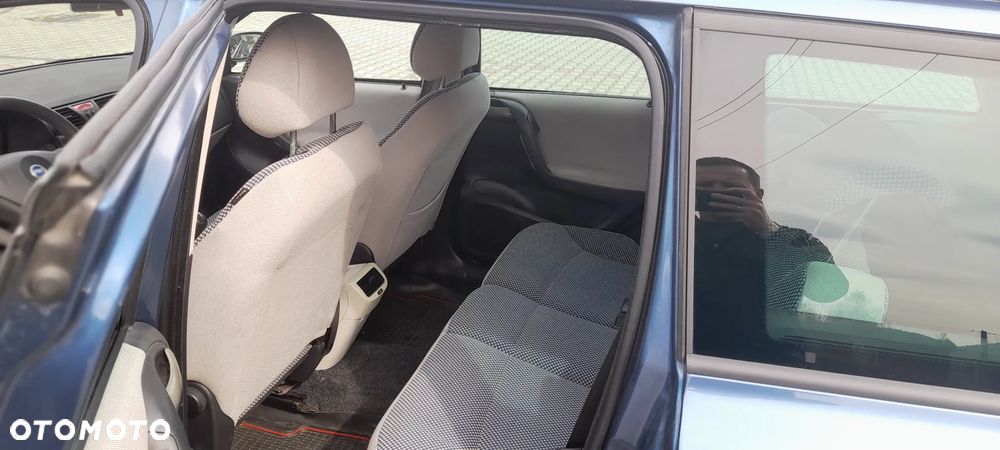 Fiat Stilo 1.9 JTD 80 Active - 7