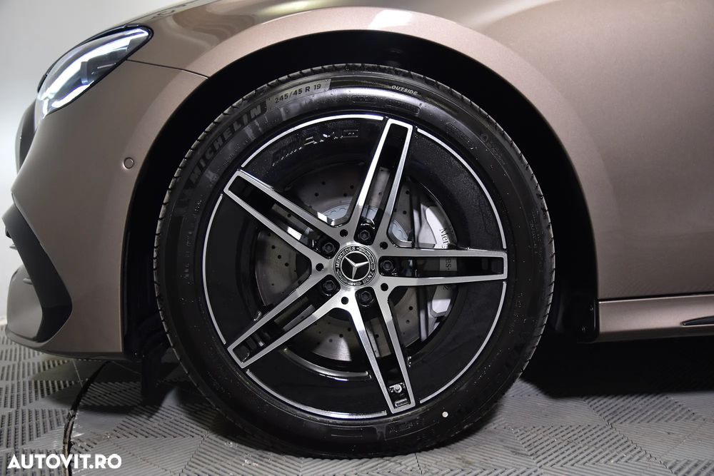 Mercedes-Benz E 200 MHEV 4MATIC Aut. - 14