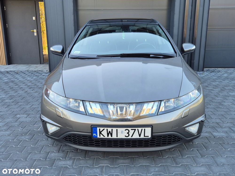 Honda Civic 1.8 Executive - 21