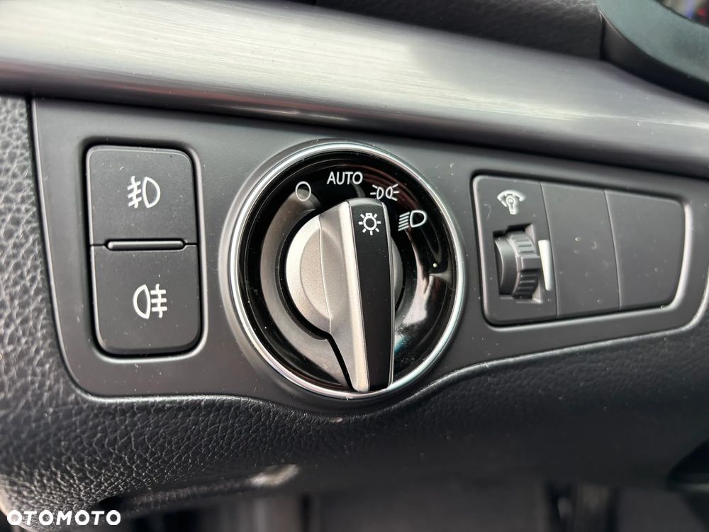 Hyundai i40 1.7 CRDi Automatik Premium - 29