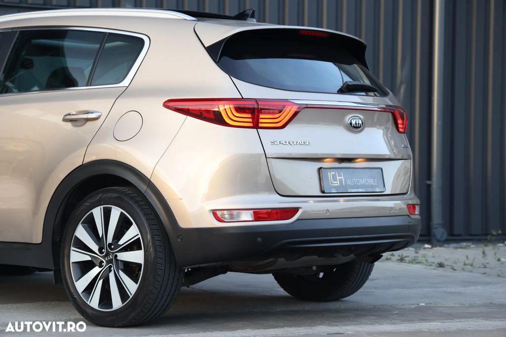 Kia Sportage 2,0 CRDI AWD Aut. Platinum - 34