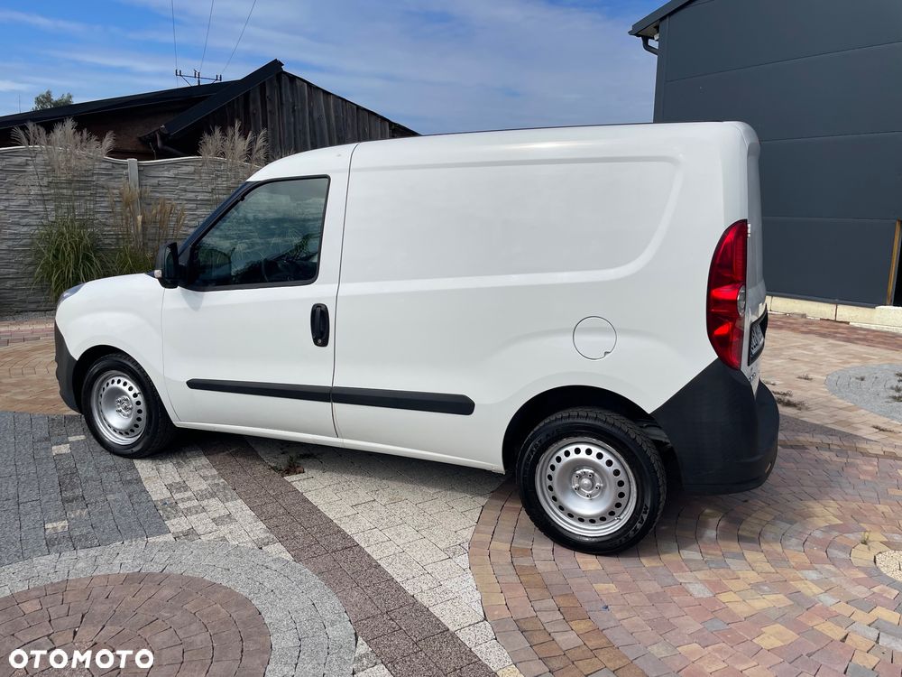 Opel Combo - 11
