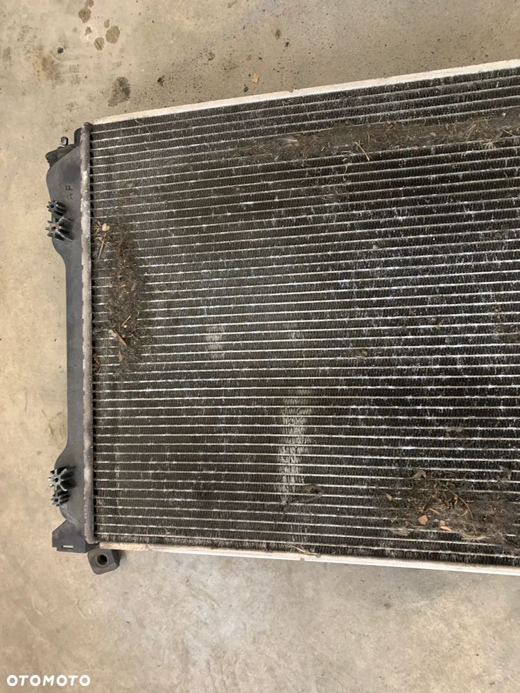 chłodnica wody automat 4F0121251P A6 C6 3.0 TDI BMK - 5