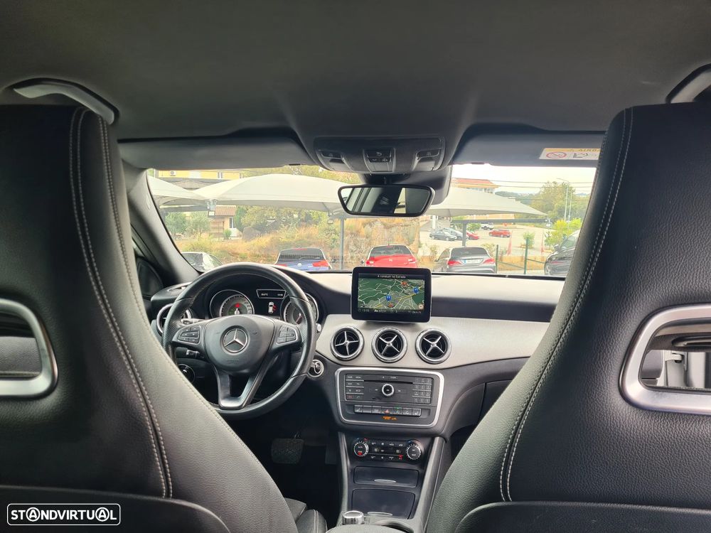 Mercedes-Benz GLA 200 CDi Urban Aut. - 18