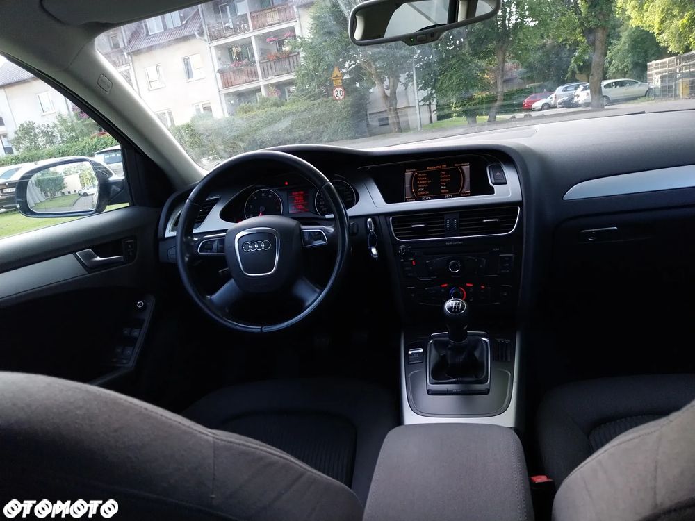 Audi A4 - 5