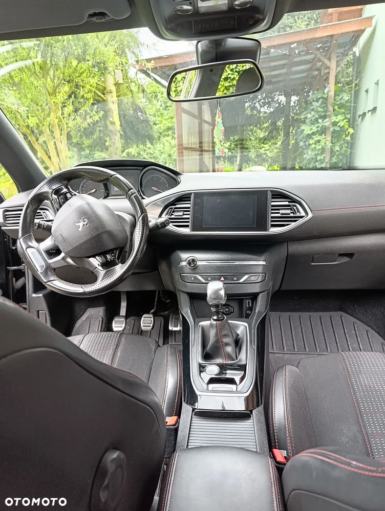 Peugeot 308 BlueHDi FAP 120 Stop&Start GT-Line Edition - 24