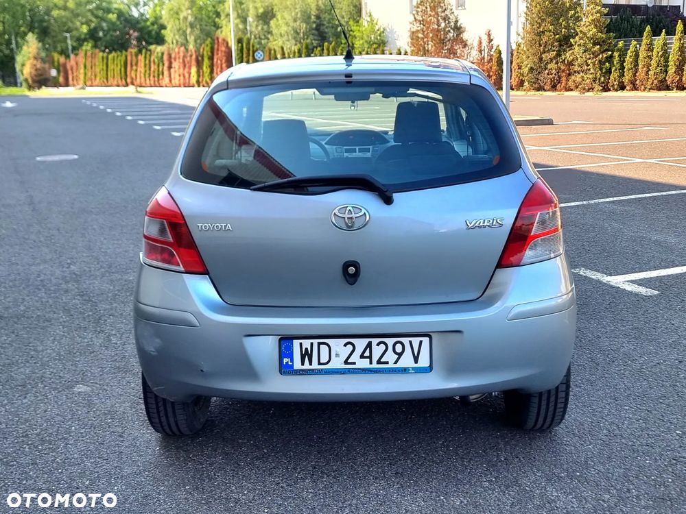 Toyota Yaris 1.0 Entry - 19