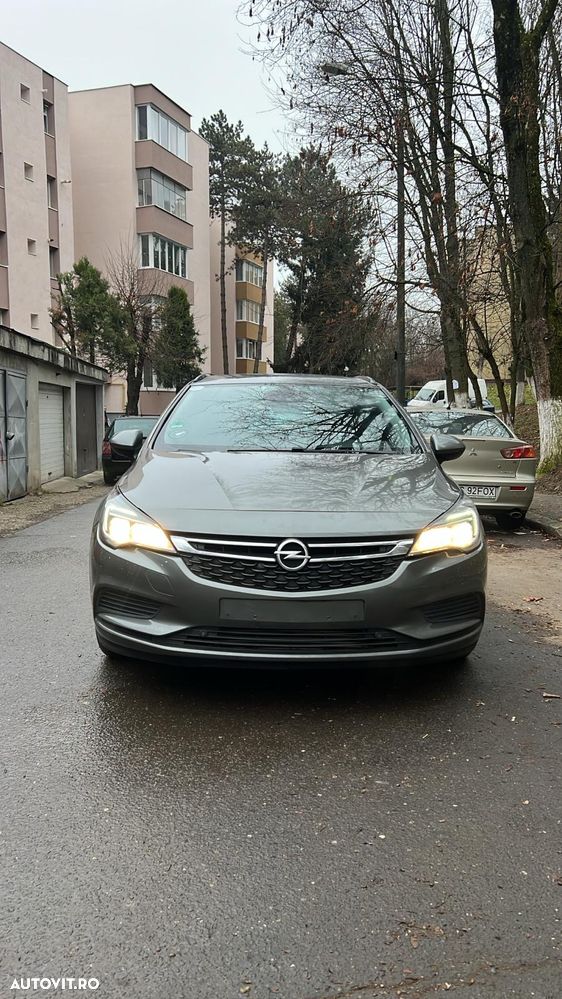 Opel Astra 1.6 D (CDTI) Sports Tourer Edition - 1