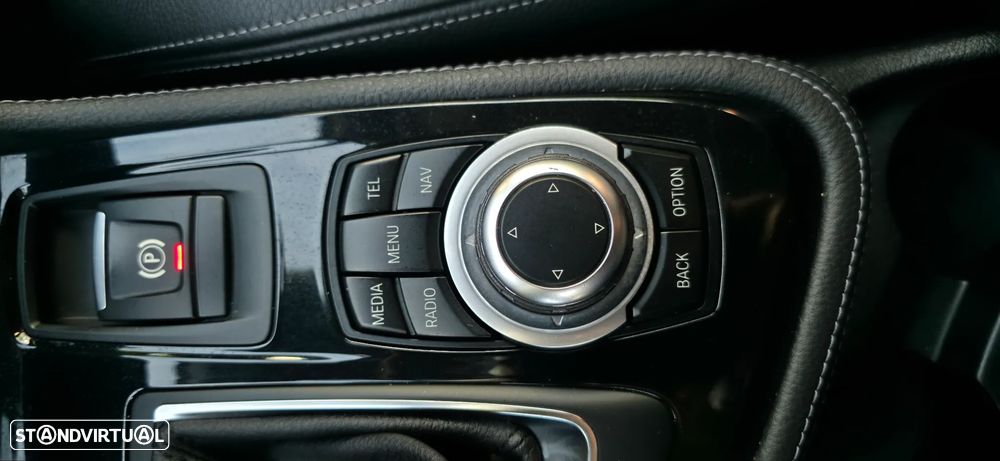 BMW 218 d Aut. Sport Line - 24