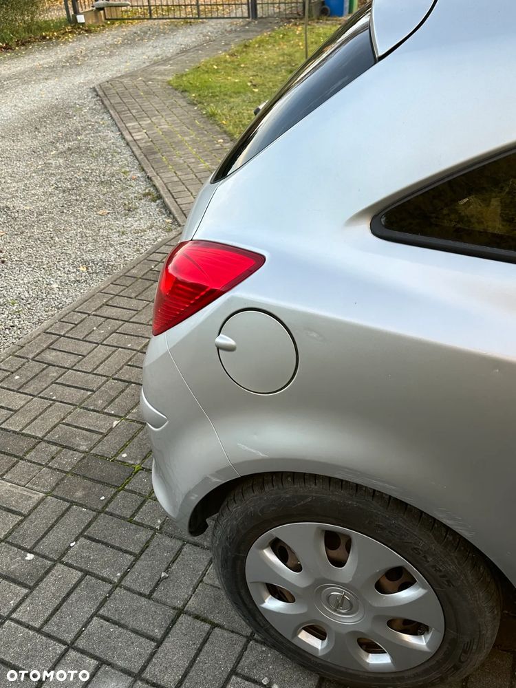 Opel Corsa 1.2 16V Enjoy - 7