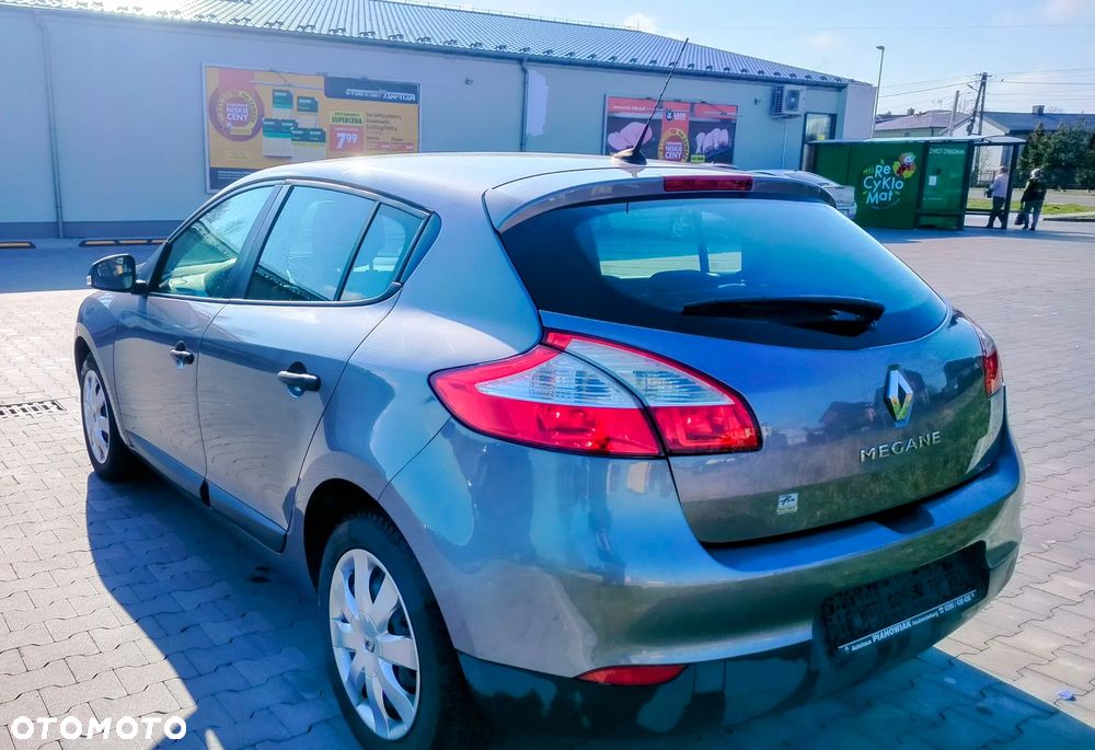 Renault Megane 1.6 16V 100 TomTom Edition - 4