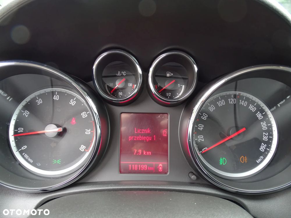Opel Astra - 30