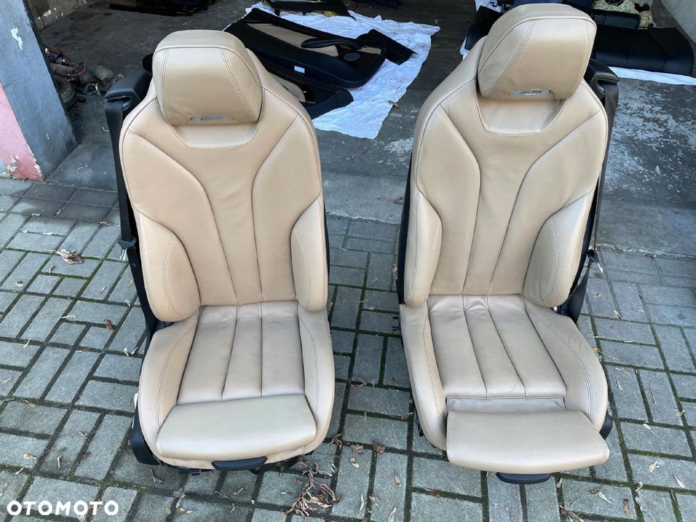 BMW 4 F33 F83 M4 fotele tapicerka boczki kanapa wnętrze mpower
