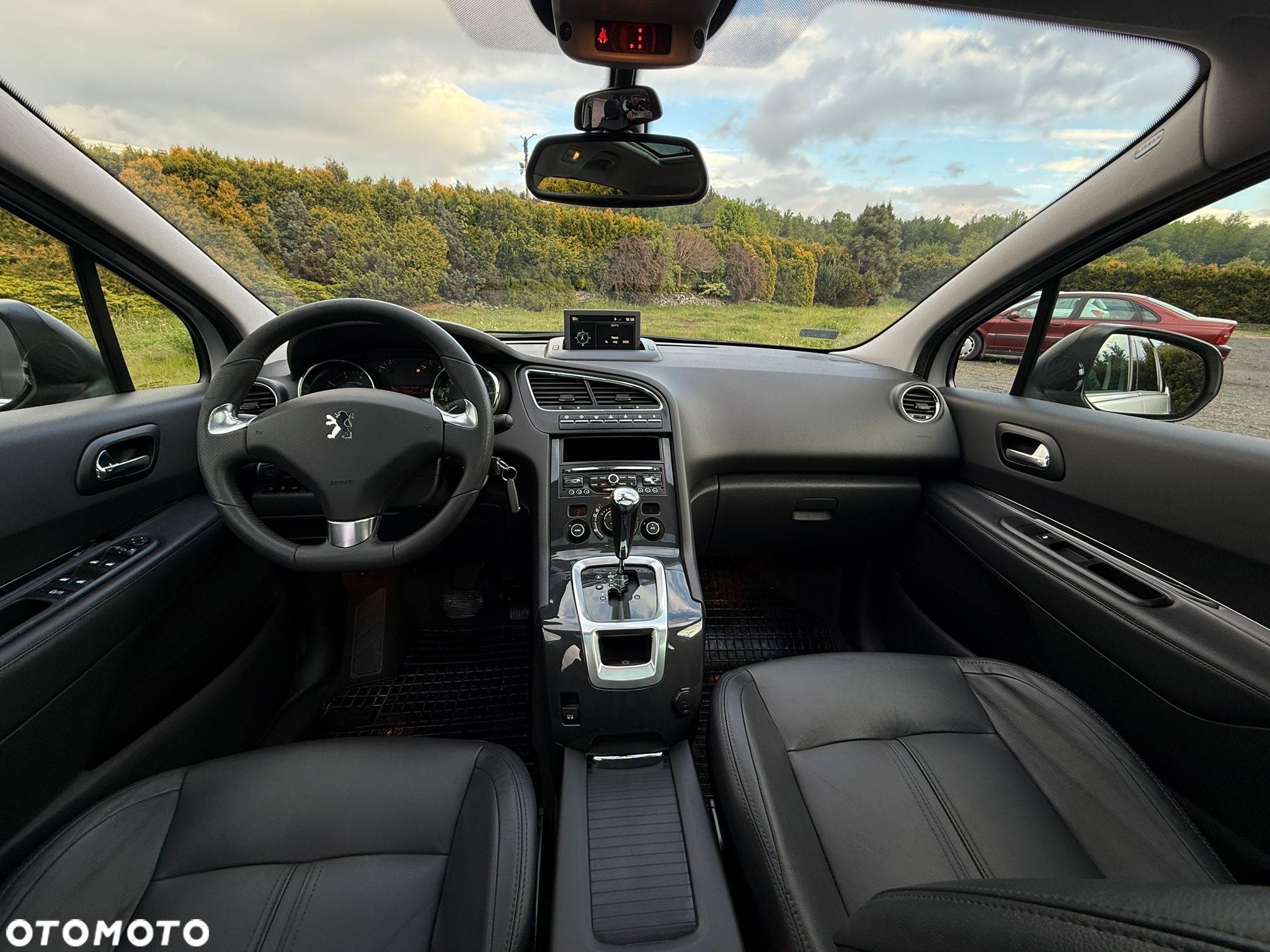 Peugeot 5008 1.6 THP Allure - 21