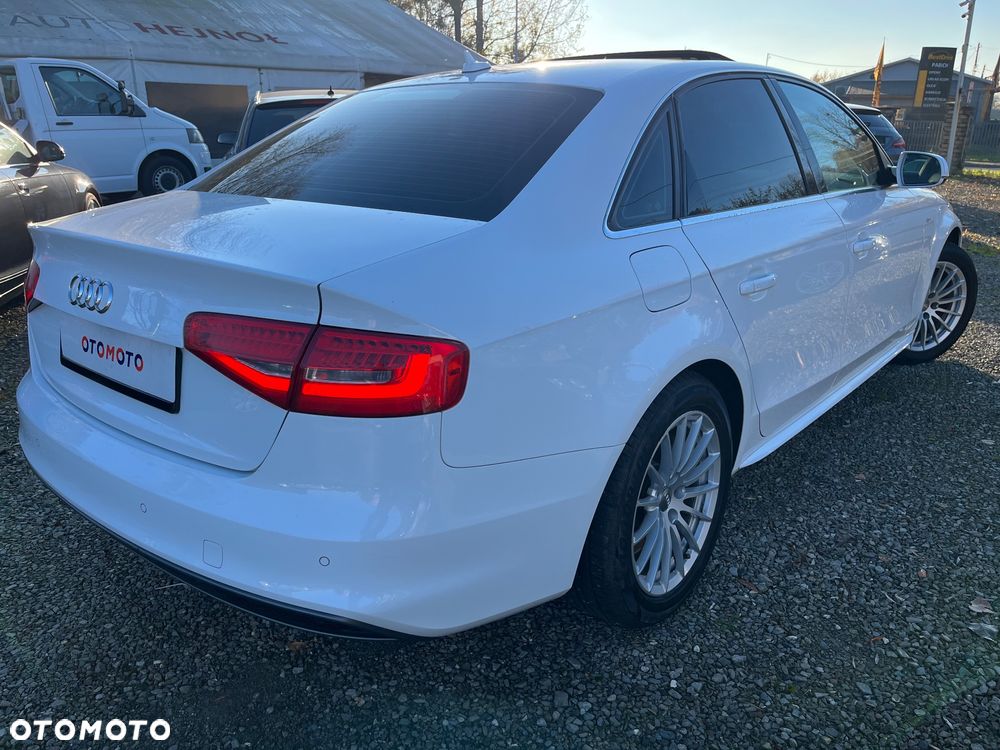 Audi A4 Limousine 2.0 TFSI multitronic S line Sportpaket - 3