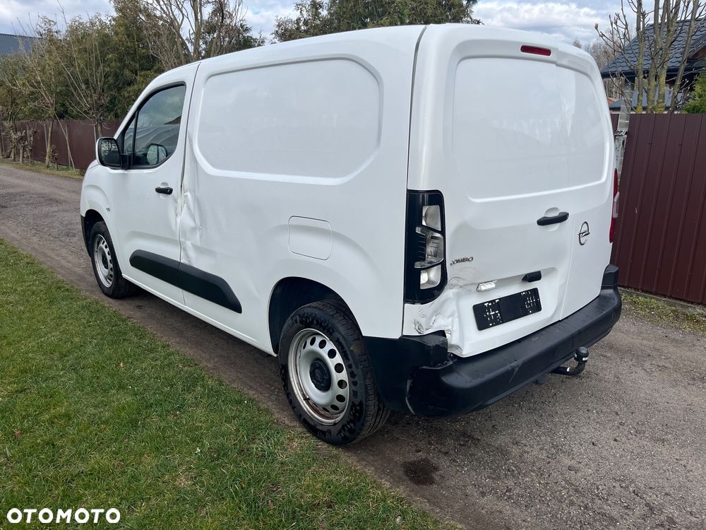 Opel Combo E L1H1 - 8