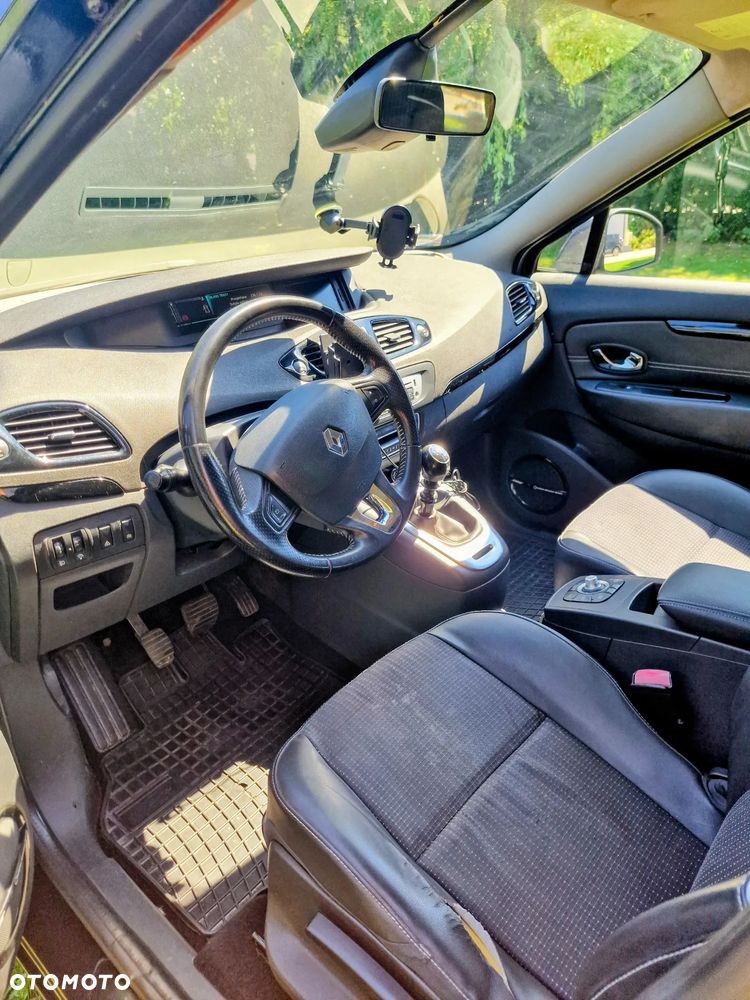 Renault Scenic 1.6 dCi Energy Bose Edition - 12